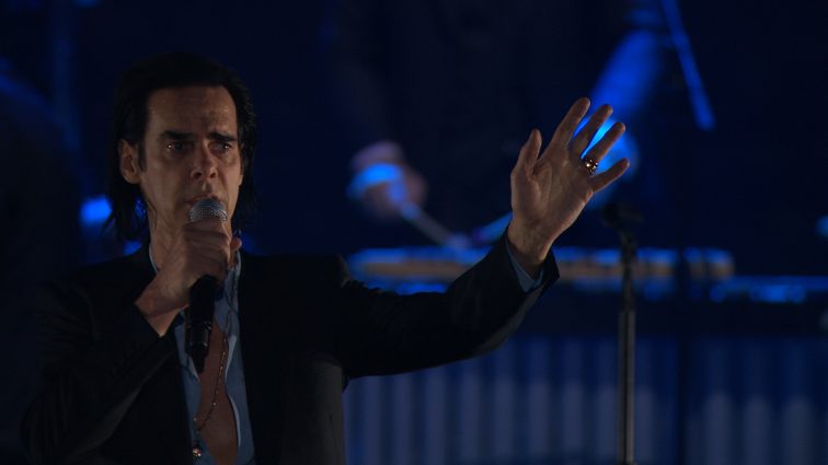 Gallery 2 - Distant Sky - Nick Cave & The Bad Seeds Live