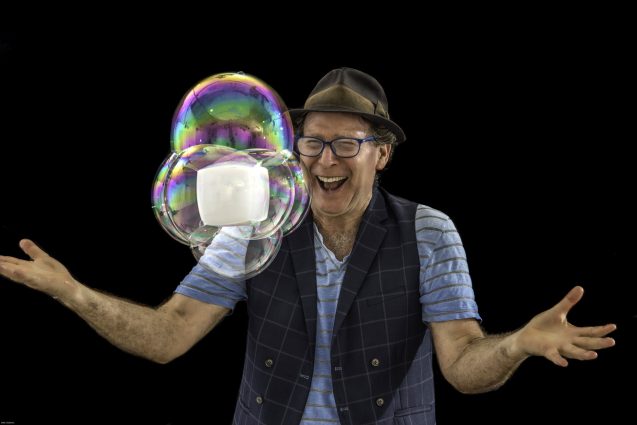 Gallery 3 - The Amazing Bubble Man